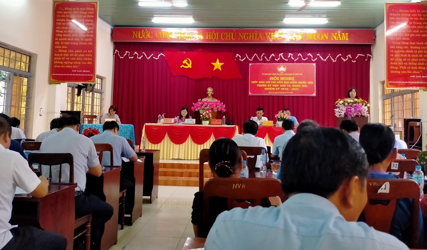 Đoàn đại biểu Quốc hội tỉnh Quảng Ngãi tiếp xúc cử tri tại xã Bình Hải và Bình Trị, huyện Bình Sơn