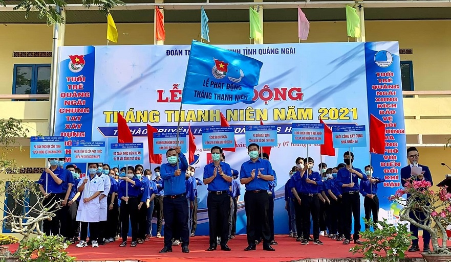 Tỉnh đoàn Quảng Ngãi; Phát động và ra quân hưởng ứng Tháng Thanh niên năm 2021 tại huyện Bình Sơn