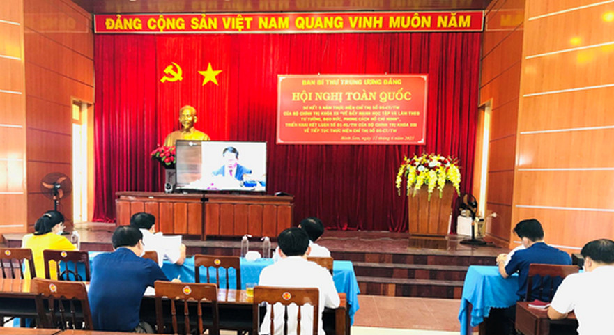 Bình Sơn tổ chức Hội nghị trực tuyến sơ kết 5 năm thực hiện Chỉ thị 05 của bộ Chính trị