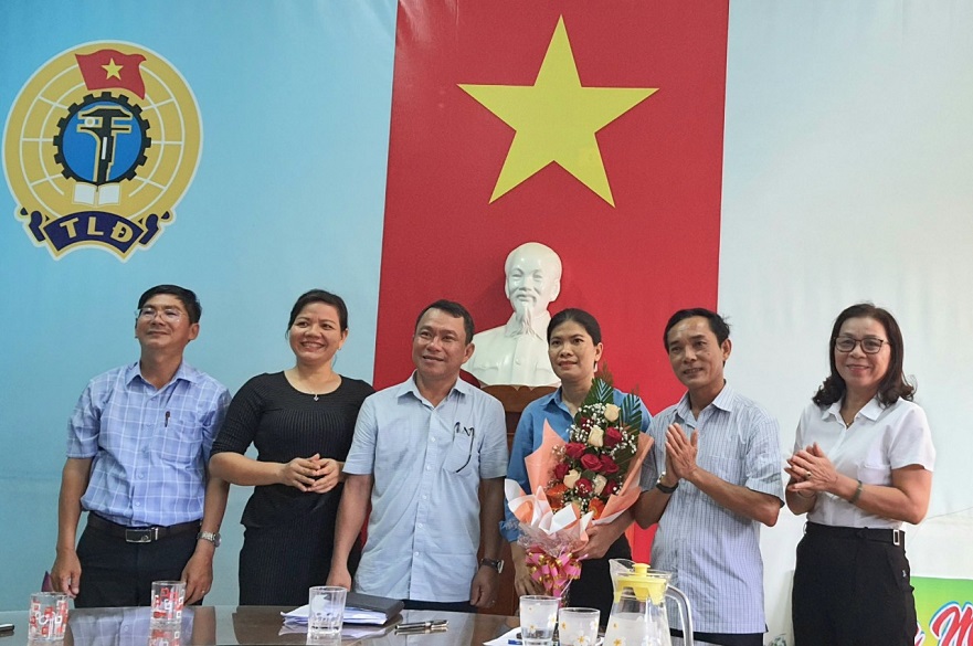 Liên đoàn lao động huyện Bình Sơn bầu chức danh Phó Chủ tịch liên đoàn lao động huyện nhiệm kỳ 2018 - 2023