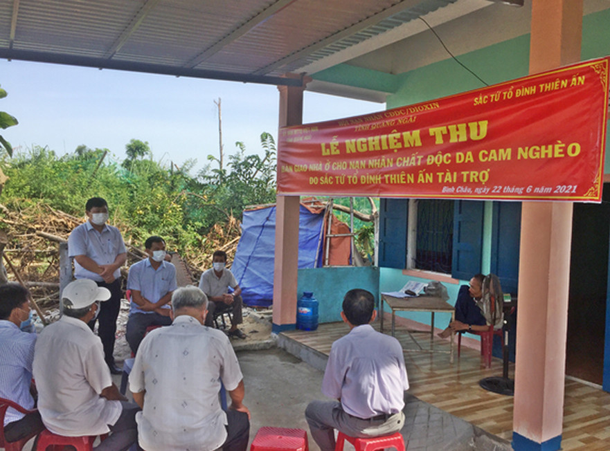Hội nạn nhân chất độc da cam huyện Bình Sơn: Bàn giao nhà ở cho nạn nhân chất độc da cam nghèo bị khuyết tật nặng