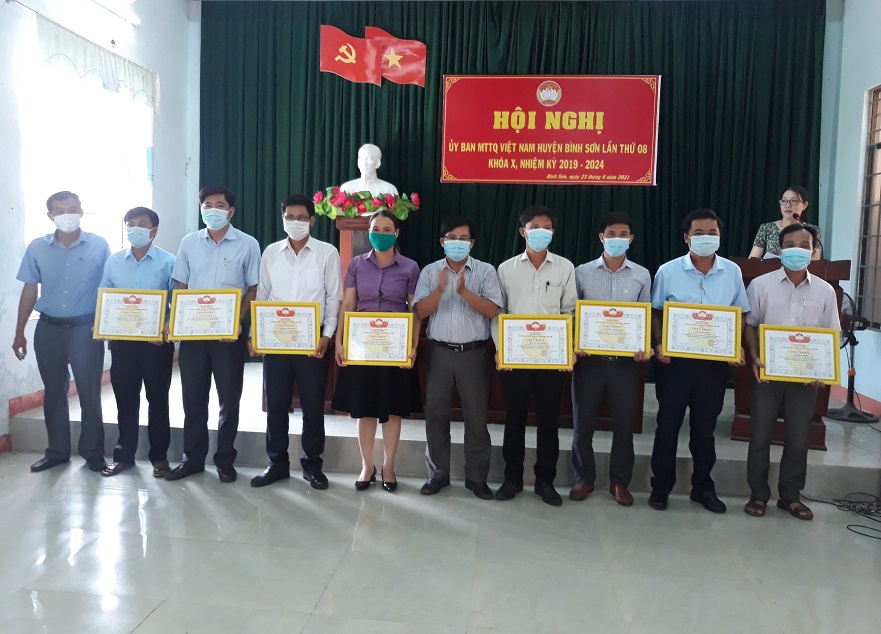 Ủy Ban MTTQ Việt Nam huyện tổ chức Hội nghị tổng kết công tác MTTQ tham gia bầu cử đại biểu Quốc hội Khóa XV và Đại biểu HĐND các cấp nhiệm kỳ 2021 - 2026