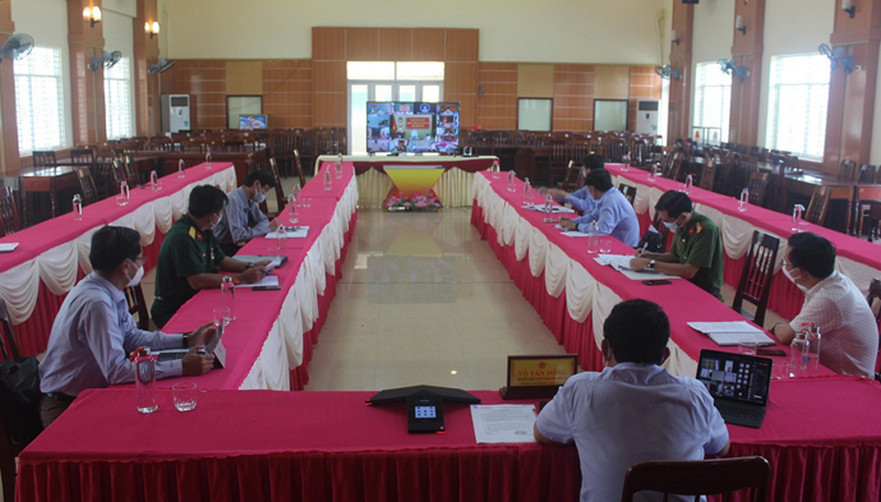 Bình Sơn tham dự họp trực tuyến về công tác phòng chống dịch Covid 19 do tỉnh tổ chức