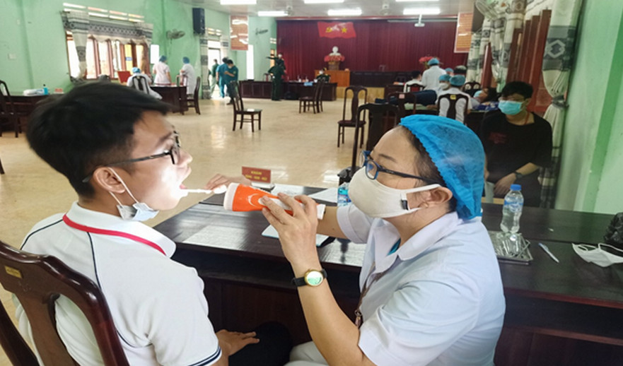 Xã Bình Đông –đơn vị đầu tiên của huyện Bình Sơn tổ chức khám sức khỏe NVQS 2022 cho thanh niên