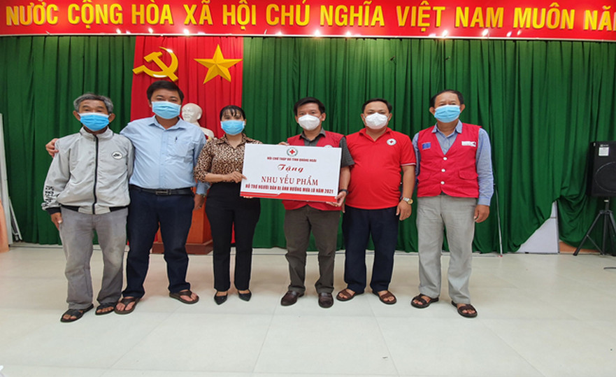 Hội chứ thập đỏ huyện Bình Sơn: Phát huy vai trò nòng cốt trong công tác nhân đạo từ thiện