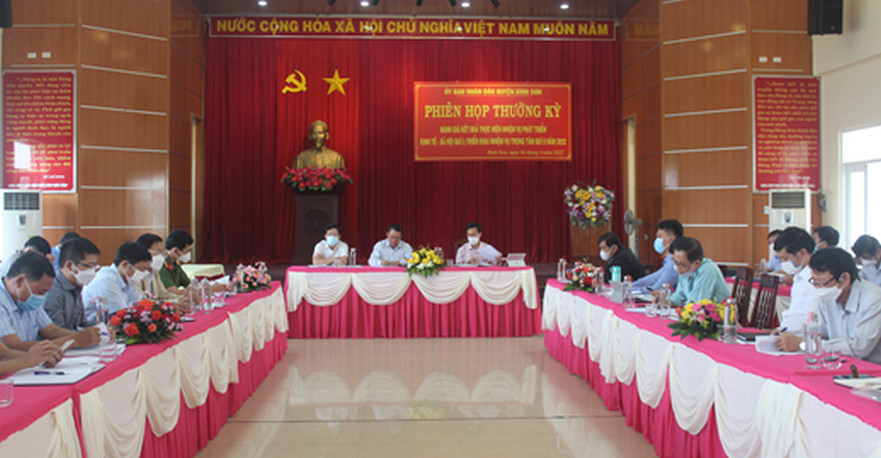 Huyện Bình Sơn tổ chức phiên họp thường kỳ đánh giá kết quả thực hiện nhiệm vụ phát triển kinh tế -xã hội quý I