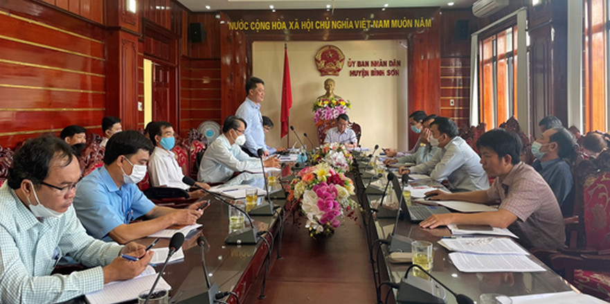 UBND huyện Bình Sơn tổ chức làm việc về công tác quản lý đất đai, xây dựng