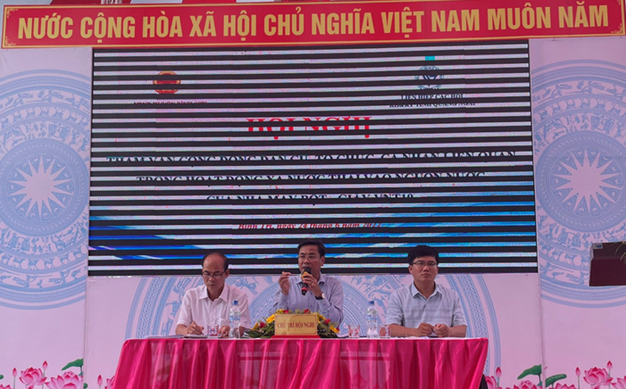 Bình Sơn: Tham vấn ý kiến cộng đồng dân cư liên quan đến việc Xả thải ra vùng vịnh Việt Thanh