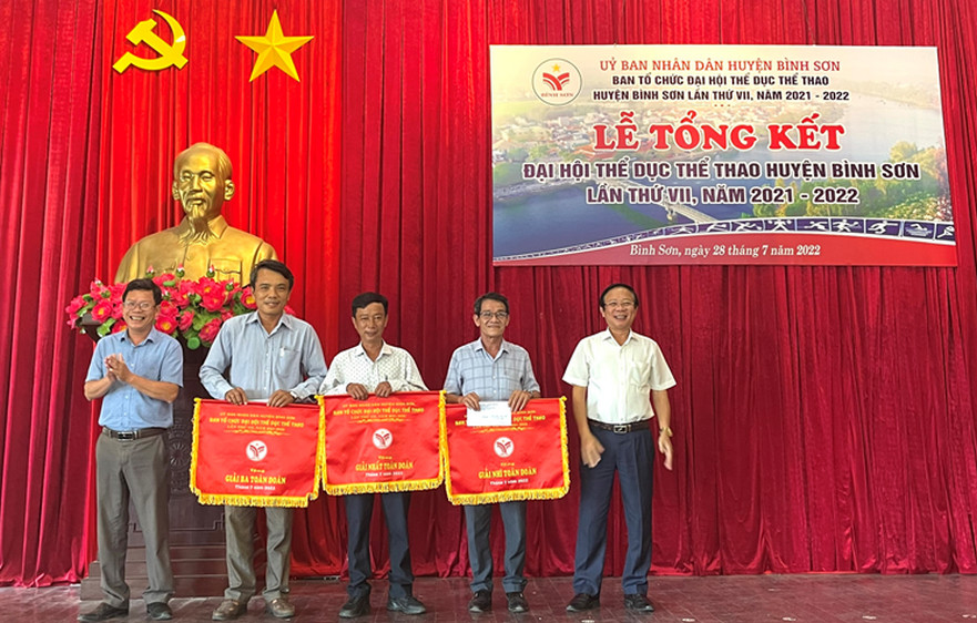 Bình Sơn: Tổng kết Đại Hội Thể Dục Thể Thao huyện Bình Sơn lần thứ VII năm 2021-2022