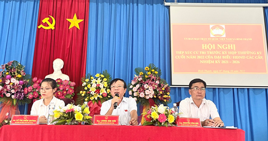 Tỉnh ủy viên- Bí Thư Huyện Uỷ- Chủ tịch HĐND huyện Bình Sơn- Lương Kim Sơn- Tiếp xúc cử tri xã Bình Thạnh.