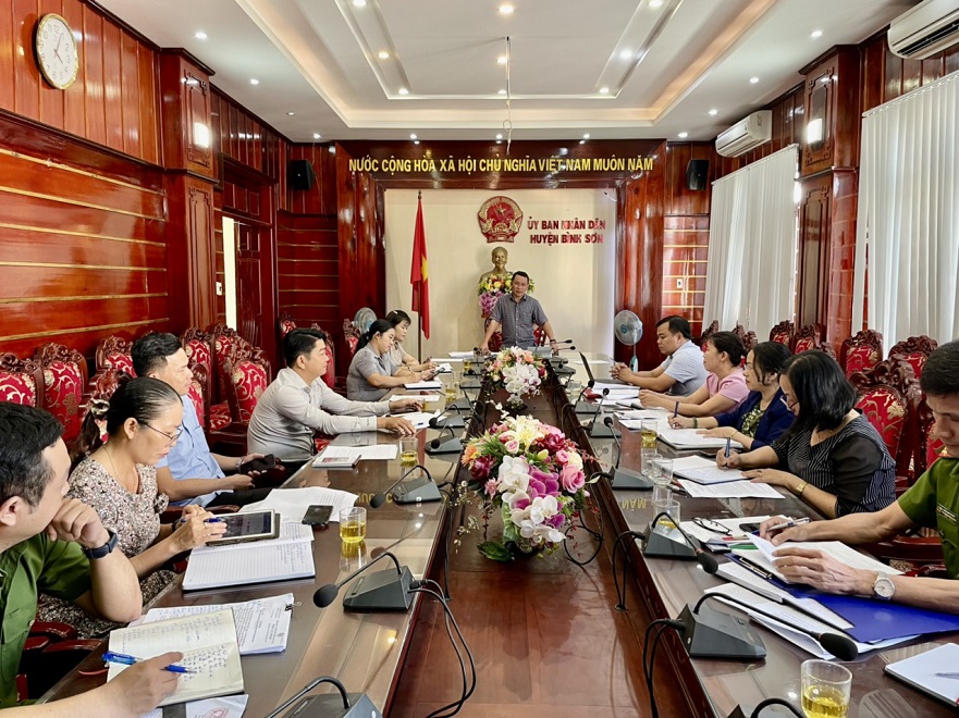 UBND huyện Bình Sơn đánh giá thực trạng và kết quả triển khai thực hiện Đề án 06 trên địa bàn huyện