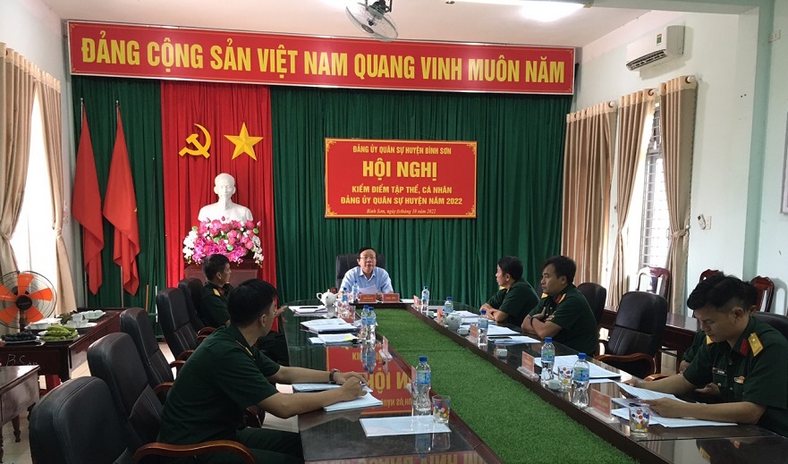 Bình Sơn: Đảng ủy Quân sự huyện Hội nghị kiểm điểm tập thể, cá nhân năm 2022.