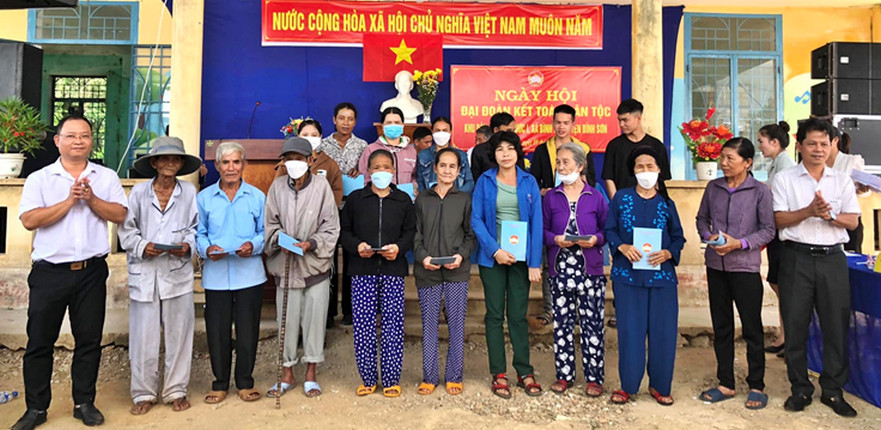 Khu dân cư thôn Tây Phước 1, xã Bình An tổ chức ngày hội đại đoàn kết toàn dân tộc