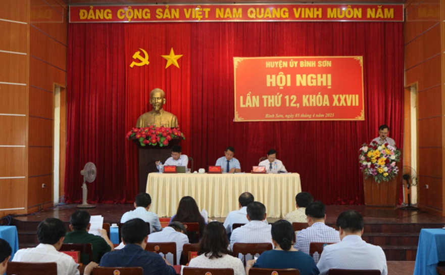 Huyện uỷ Bình Sơn tổ chức Hội nghị lần thứ 12, Khoá XXVII