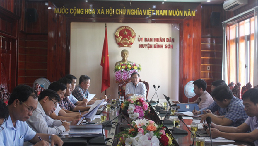 UBND huyện Bình Sơn tổ chức họp rà soát các trường hợp di dời, tái định cư