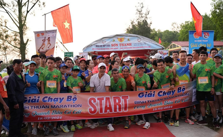 Bình Thuận tổ chức Giải chạy bộ vòng quanh Bàu Cá Cái