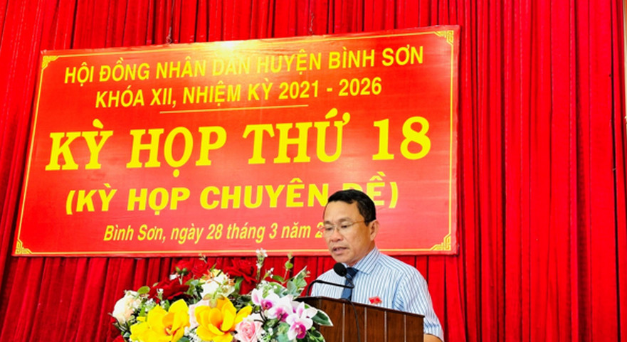 HĐND huyện Bình Sơn khóa XII, nhiệm kỳ 2021-2026 tổ chức kỳ họp thứ 18