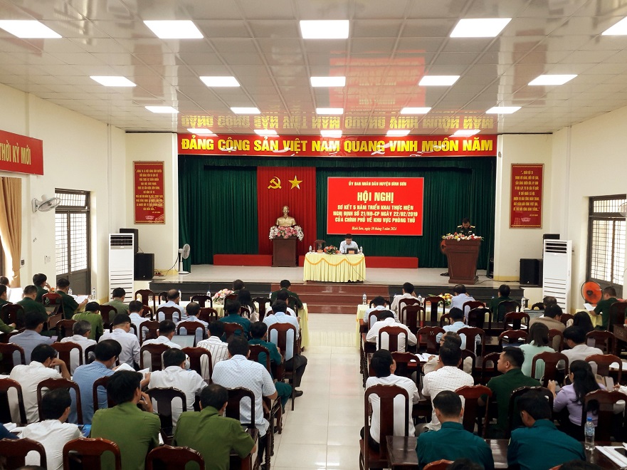 Huyện Bình Sơn Hội nghị sơ kết 5 năm thực hiện Nghị định số 21 của Chính phủ về Khu vực phòng thủ