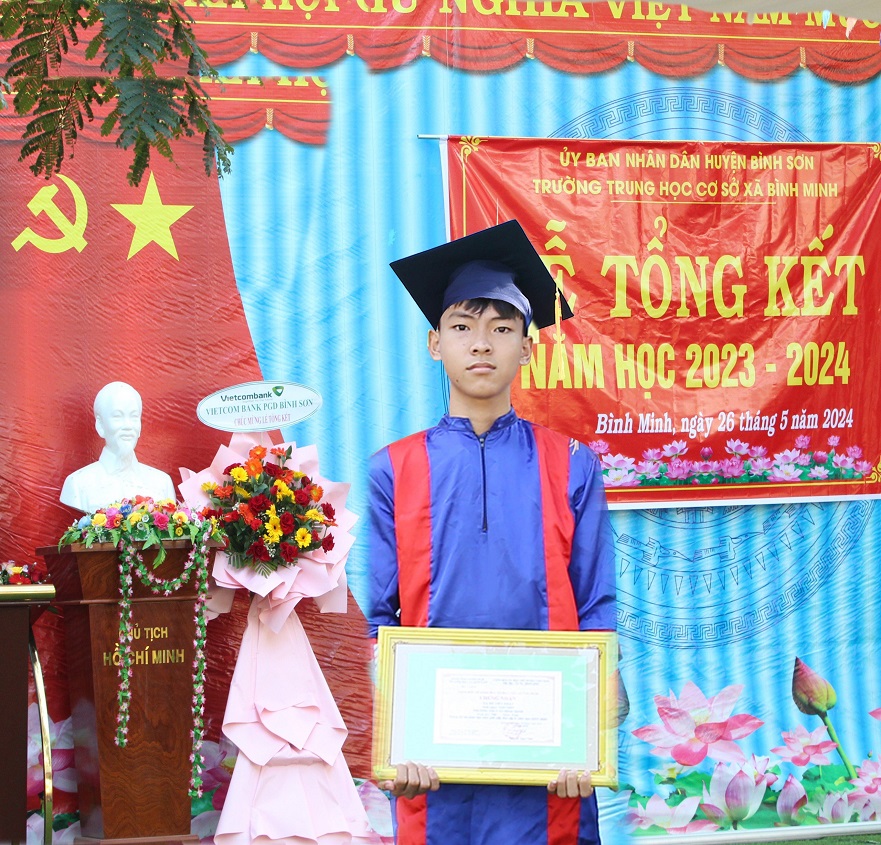 Thí sinh đạt điểm thủ khoa kỳ thi vào 10 trường THPT Bình Sơn, năm học 2024-2025