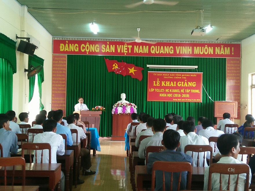 Thành lập Trung tâm Chính trị huyện Bình Sơn