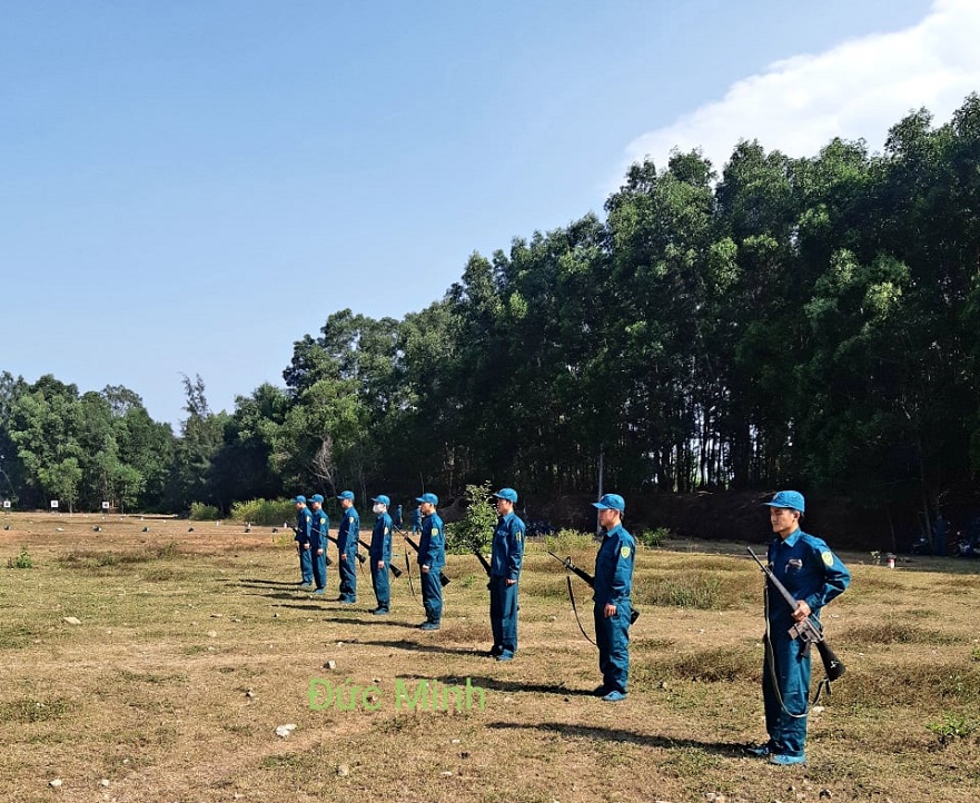 Ban CHQS huyện Bình Sơn khai mạc huấn luyện các đối tượng