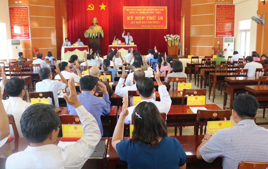 Hội đồng nhân dân huyện Bình Sơn khóa XI, tổ chức kỳ họp thứ 16 ( Kỳ họp bất thường)
