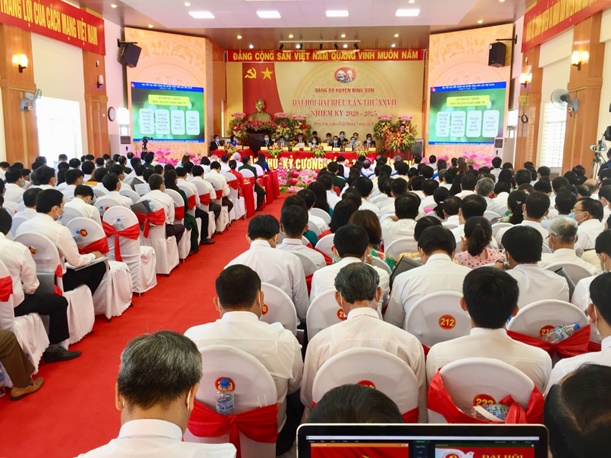 Bình sơn tổ chức thành công Đại hội đại biểu Đảng bộ huyện Bình Sơn lần thứ XXVII, nhiệm kỳ 2020-2025