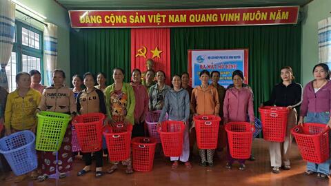 Hội LHPN xã Bình Nguyên ra mắt Mô hình Chi hội phụ nữ xanh sạch