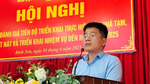 Bình Sơn họp đánh giá tiến độ triển khai xóa nhà tạm, nhà dột nát
