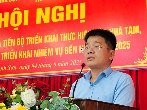 Bình Sơn họp đánh giá tiến độ triển khai xóa nhà tạm, nhà dột nát